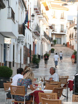 Imagen de una terraza en Calle Real, en el Centro Histrico