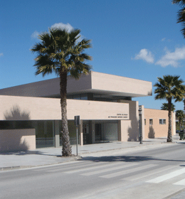 Centro de Salud, fachada principal
